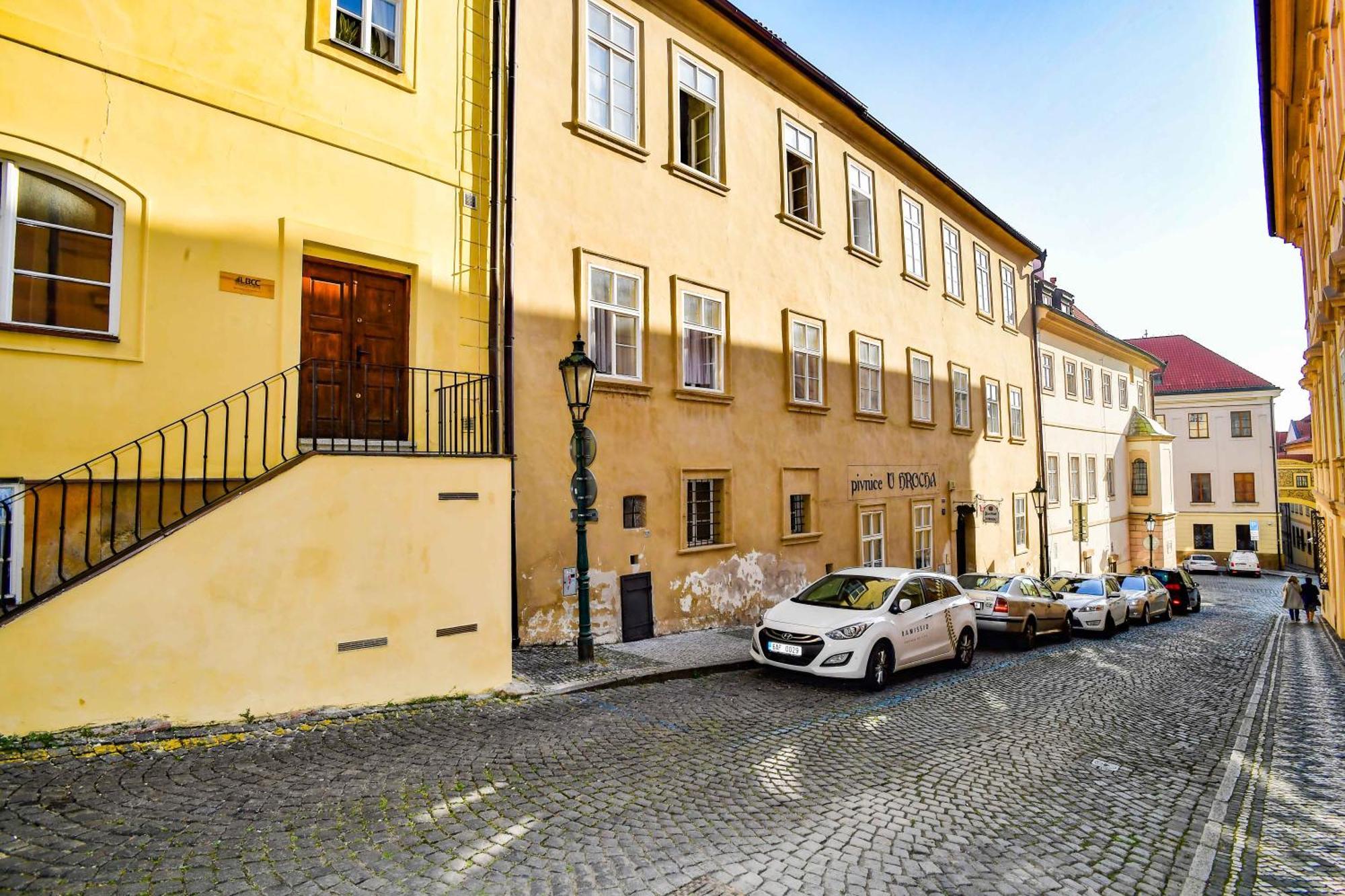 Romantic Apartment Under The Prague Castle Zewnętrze zdjęcie